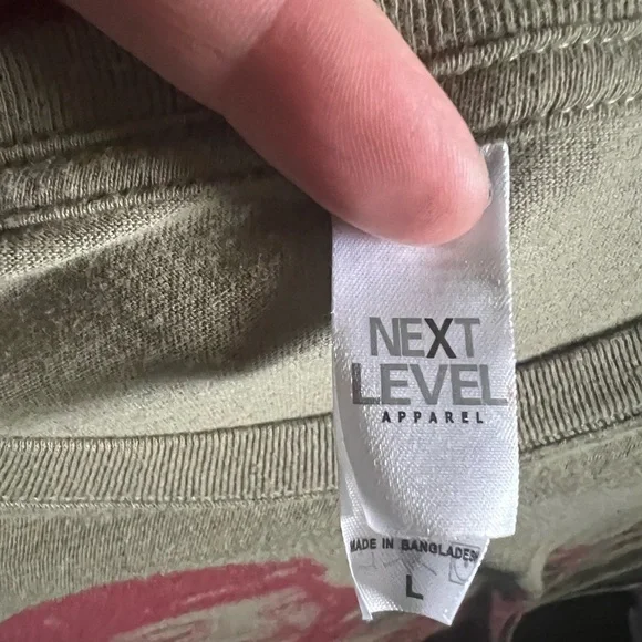 Olivia - Bettie Page Tee - Picture 8 of 8